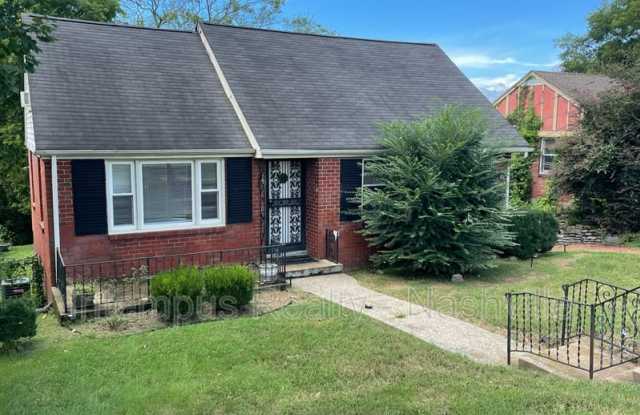 1003 39th Ave N photos photos