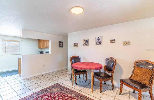 225 W NORTHSIDE Drive Gallery 3