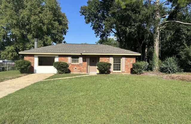 113 Lori StreetPrattville photos photos