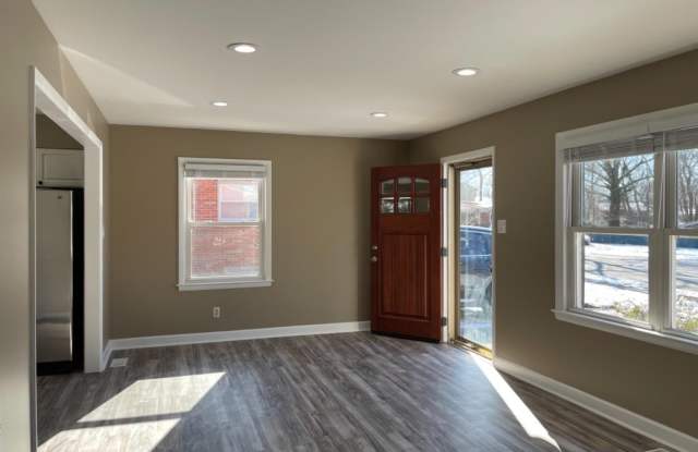 2470 Millbrook Drive Gallery 3