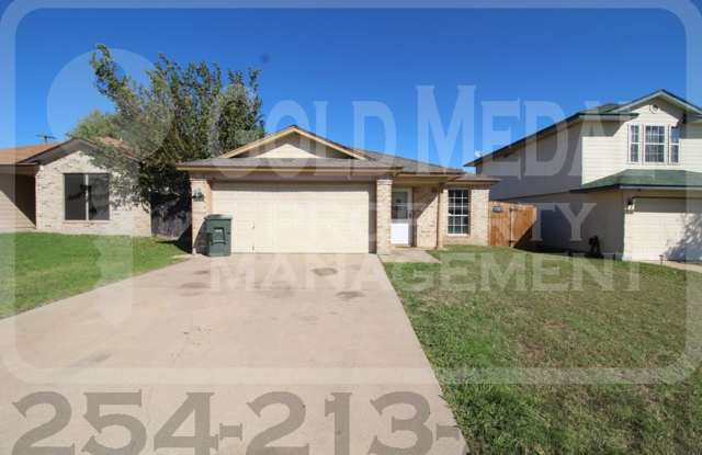 Beautiful 3-bed, 2-bath home now available for rent! photos photos