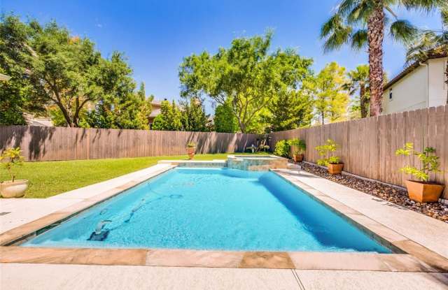 2131 Thicket Ridge Lane Gallery 3