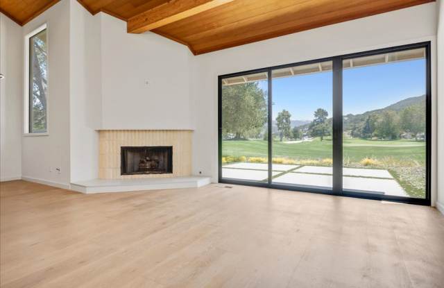 Renovated 3 Bed, 3.5 Bath Carmel Valley Ranch Stand Alone Unit Gallery 4