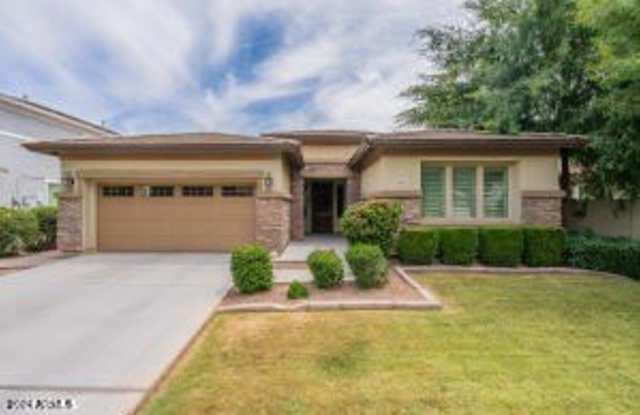 3841 E PALO VERDE Street - 3841 East Palo Verde Street, Gilbert, AZ 85296