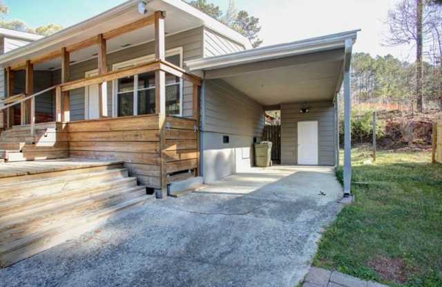 1885 Kenwood Road SE Gallery 2