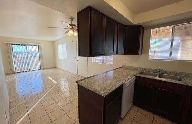 4325 N 21ST Drive Gallery 1