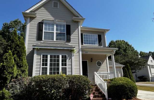 200 Village Way photos photos