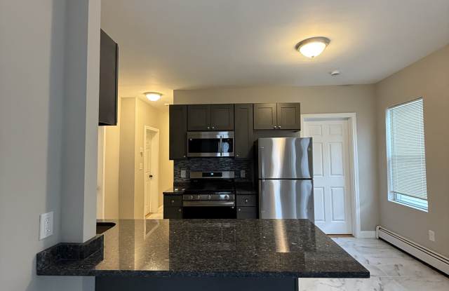 69 Hollis Street - 3 - 69 Hollis Street, Worcester, MA 01610