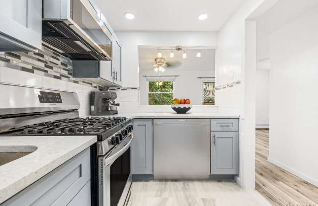 16 N PORTLAND Avenue photos photos