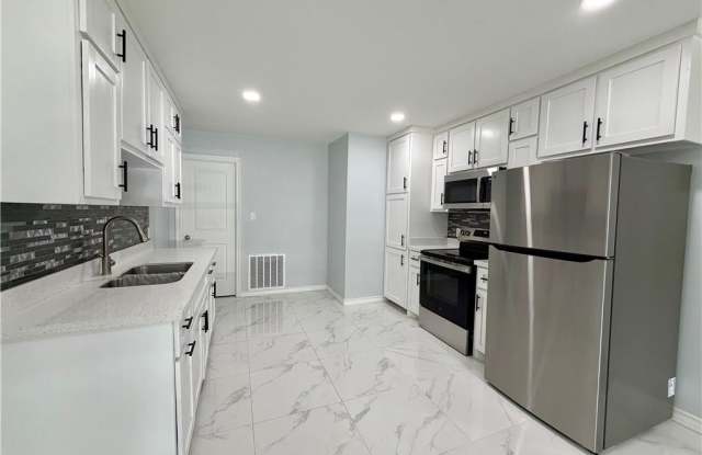 2930 W Sugarcane Drive Gallery 3