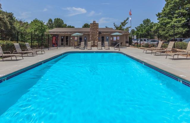 Bristol Pointe Apartments Gallery 2