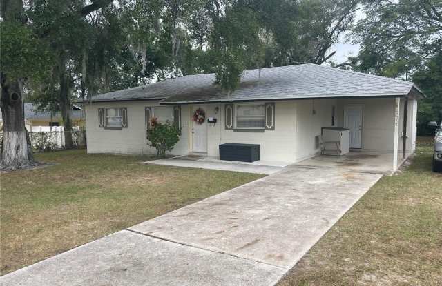 6077 NORTH LANE - 6077 North Lane, Pine Hills, FL 32808