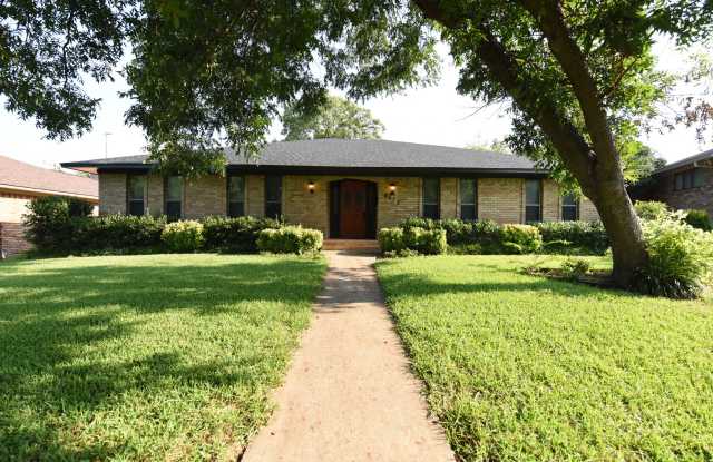 Remodeled Unit ready for rent! - 9518 Timberleaf Drive, Dallas, TX 75243