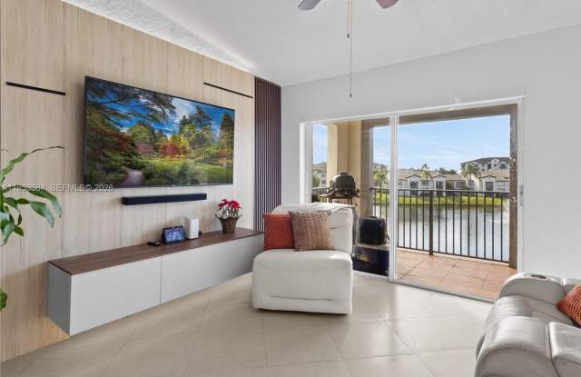 4460 NW 107th Ave photos photos