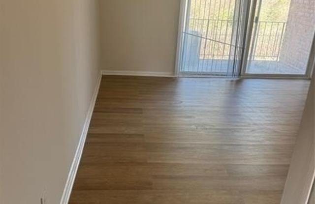 3256 Covington Drive Gallery 2