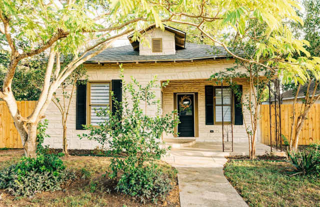 168 Halliday photos photos