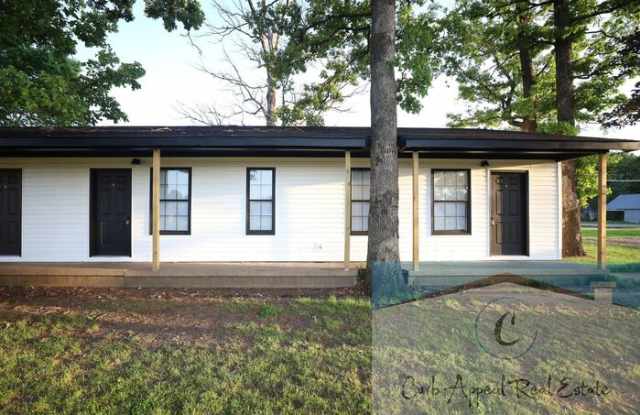 2004 Cain Street - 2004 Cain Street, Jonesboro, AR 72401