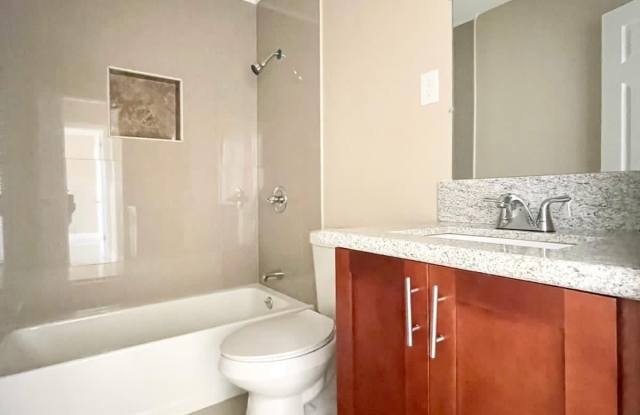 3375 Overton Crossing St photos photos