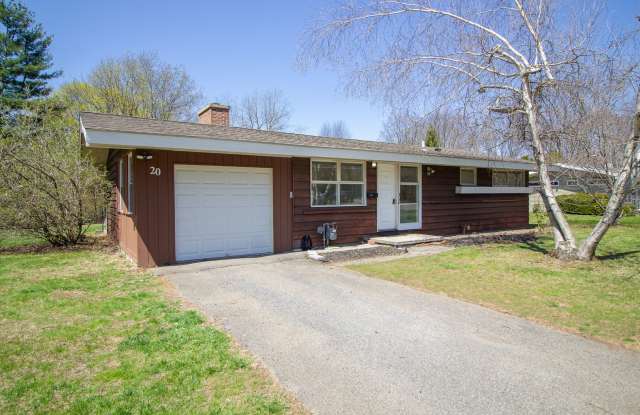 3BR 1BA North Colonie Schools photos photos