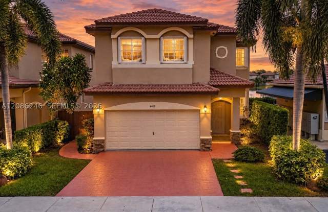 4401 NW 113th Ct Gallery 1
