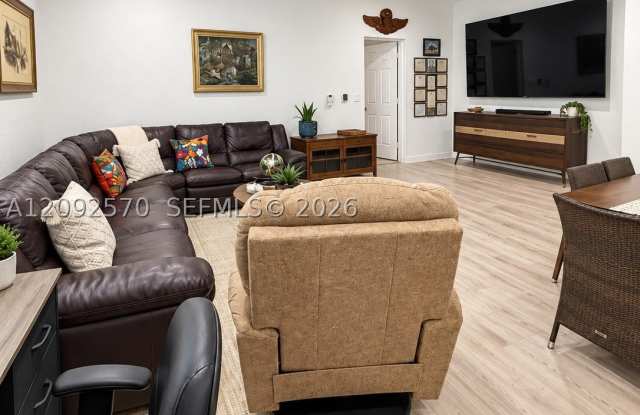 15260 SW 91st Ln Gallery 1