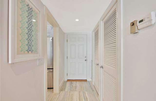 600 Riomar Drive Gallery 3