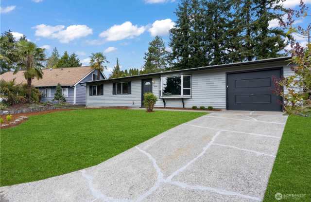 CLICK "REQUEST A TOUR" NOW! - 12916 Southeast 162nd Street, Renton, WA 98058