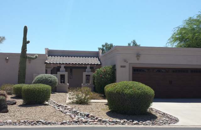 8307 E Vista De Valle - 8307 East Vista De Valle, Scottsdale, AZ 85255