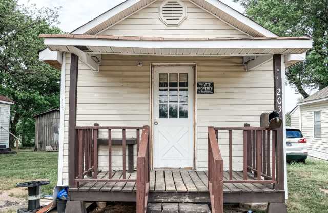 203 Haywood Street photos photos