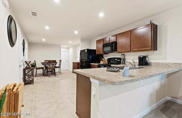 5893 CREEKSIDE CROSSING Drive Gallery 4