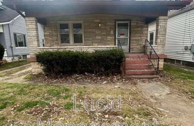 1310 Earl Avenue photos photos