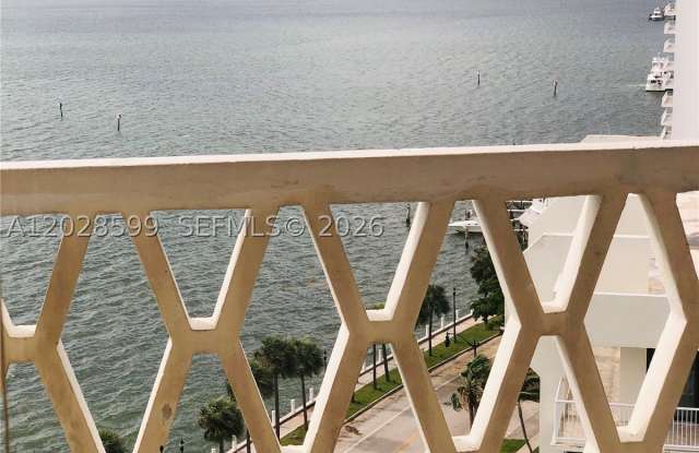 1430 Brickell Bay Dr Gallery 1