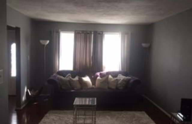 235 Westdale Drive Gallery 3