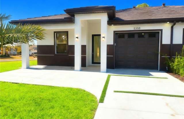 5358 30th Street SW photos photos