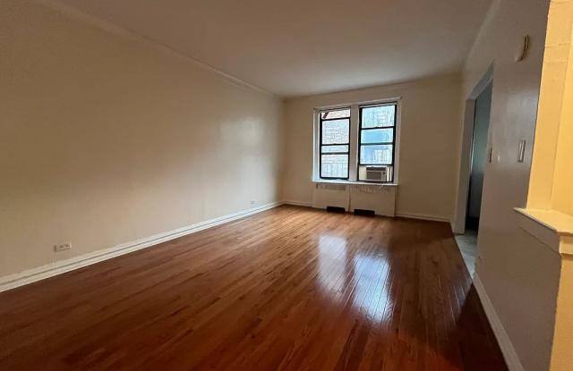 275 Fort Washington Avenue - 275 Fort Washington Avenue, New York City, NY 10032