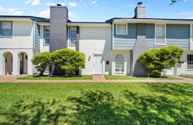 312 S 2nd St - 312 South 2nd Street, Alvin, TX 77511