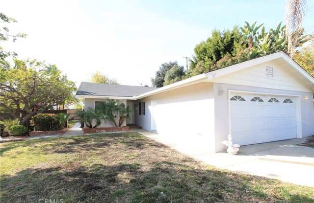 806 W Bloomwood photos photos