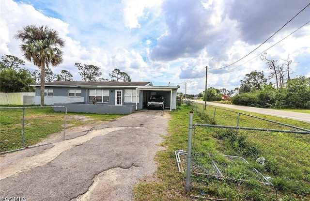 106 Leeland Heights Boulevard W unit: A photos photos