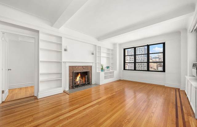 235 E 22nd St Apt 13C - 235 East 22nd Street, New York City, NY 10010