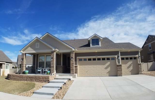 Partially Furnished (or unfurnished) Single Family Home Main Floor Primary in Fairway Villas 55 plus active adult community. photos photos