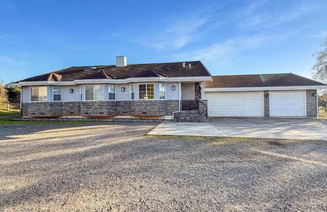 2800 Roop RD photos photos