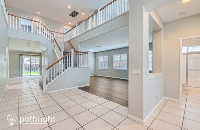 13441 Stadium Way Gallery 2