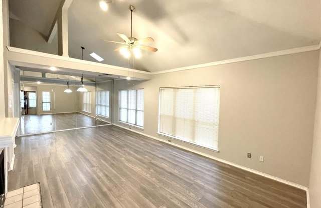 2919 Sunset Point Lane Gallery 4