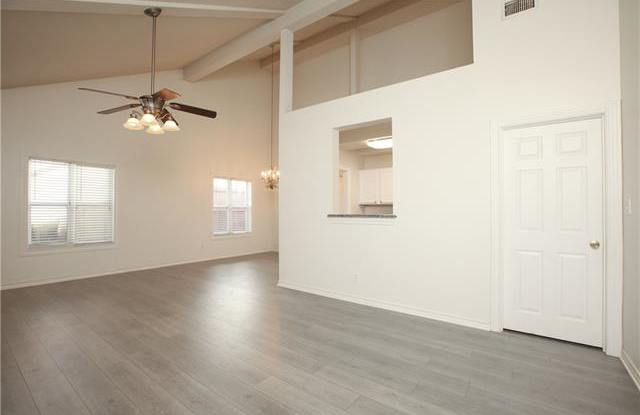 1720 E Parker Road Gallery 3