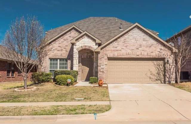 4 bed 2.5 bath in Brookstone Community!! - 5812 Lodgestone Drive, McKinney, TX 75070