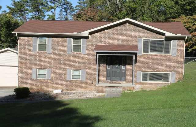 6408 Luger Rd - 6408 Luger Road, Knox County, TN 37918