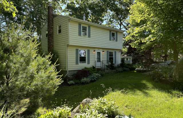 148 Flanders Road photos photos