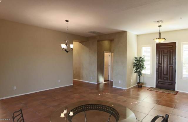 40902 N CONGRESSIONAL Drive Gallery 4