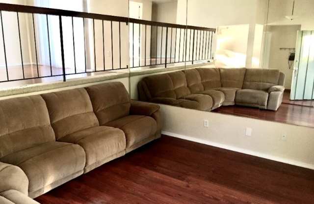7812 Hummingbird Ln - 7812 Hummingbird Lane, San Diego, CA 92123