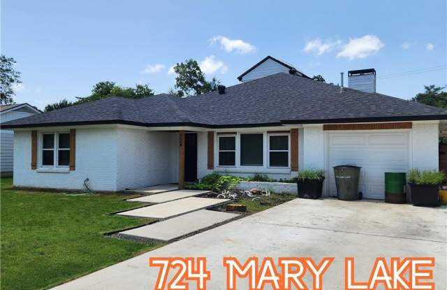 724 Mary Lake Drive photos photos